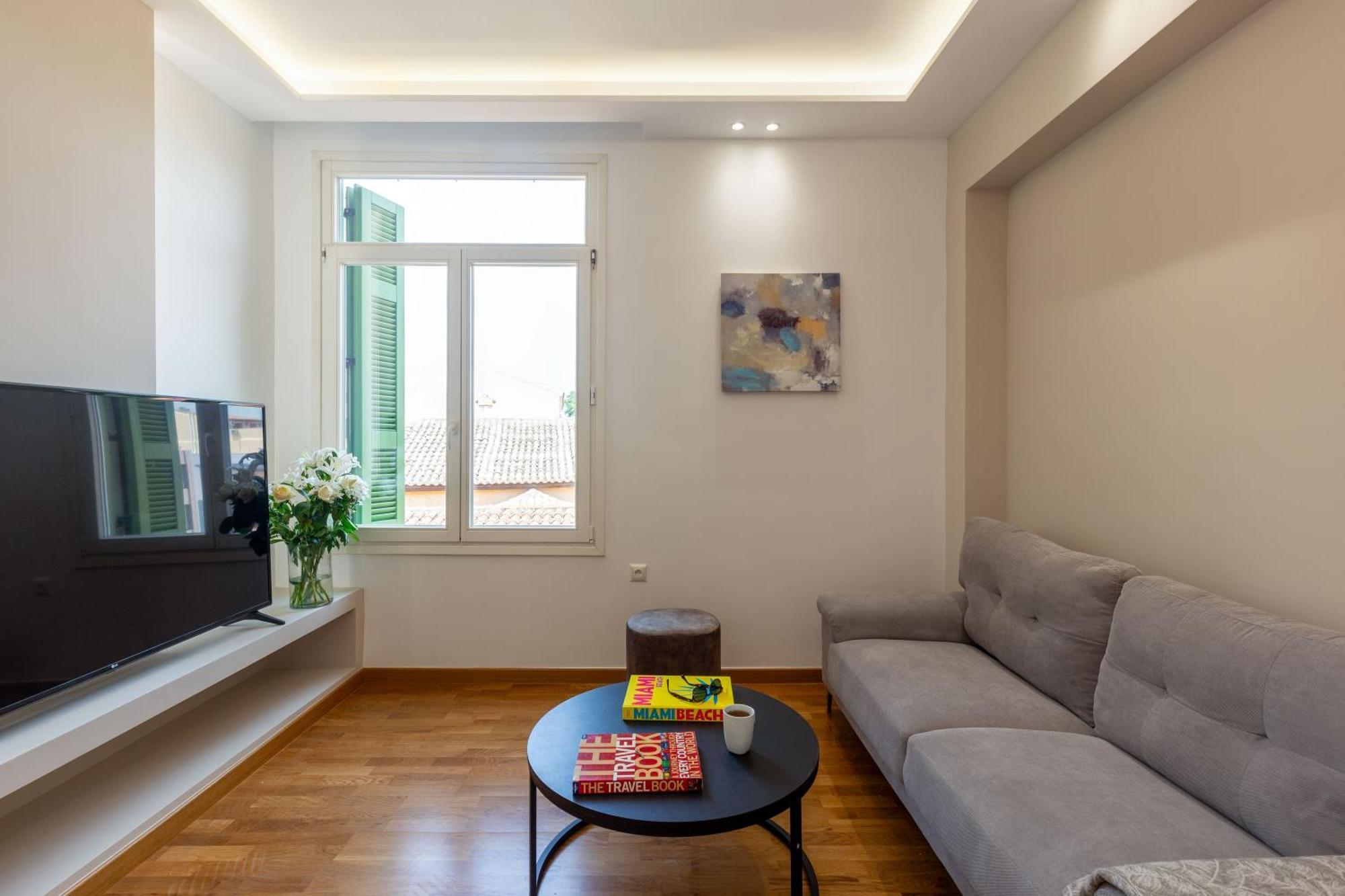Holodek Apartments : Akropolis Aten Exteriör bild