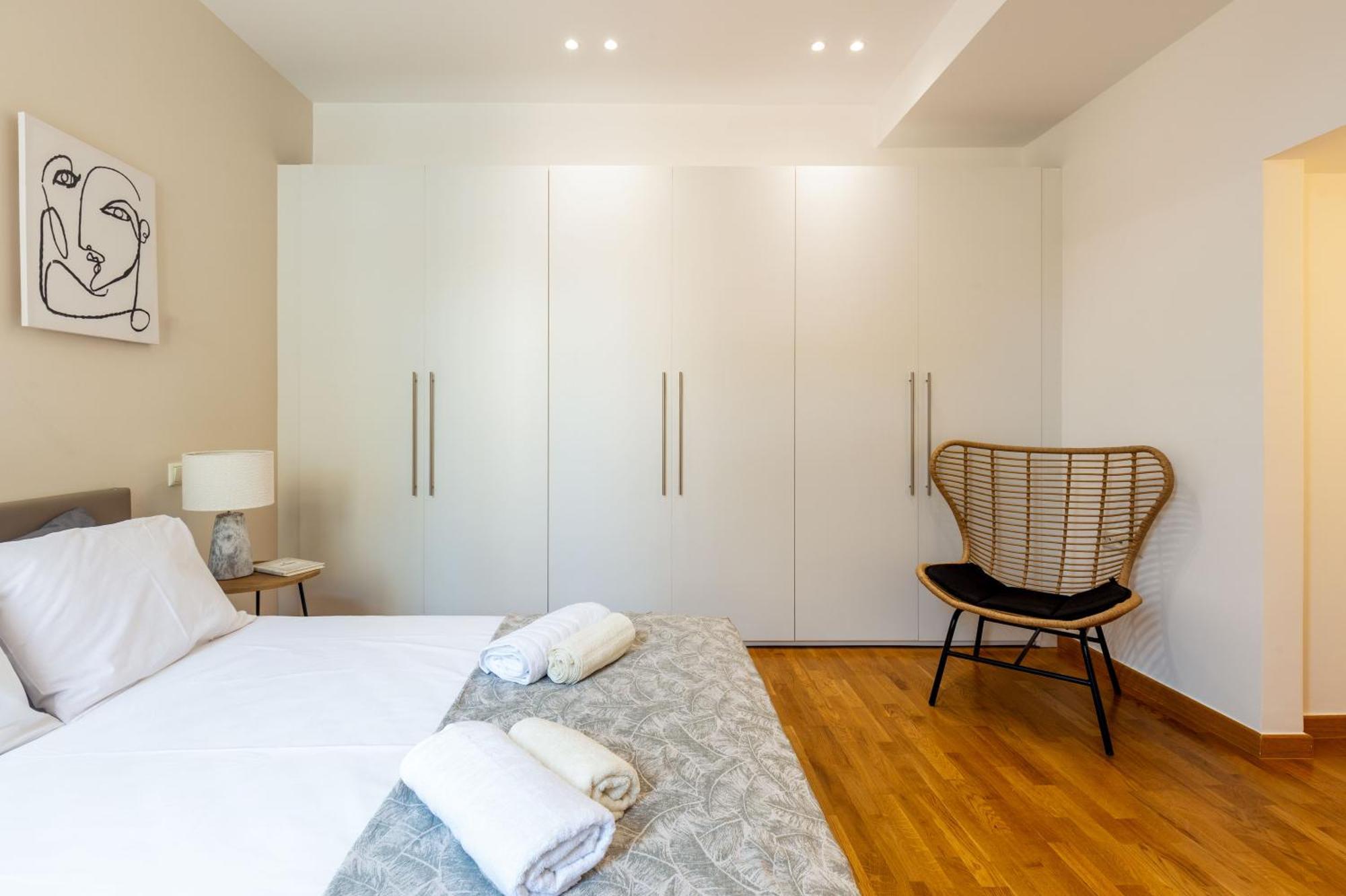 Holodek Apartments : Akropolis Aten Exteriör bild